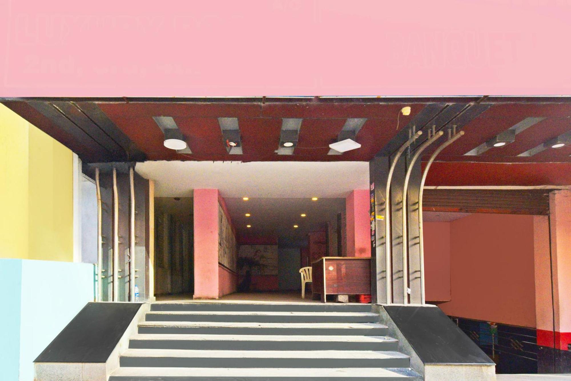 Super Townhouse Ameerpet Balkampet Road Hyderabad Esterno foto