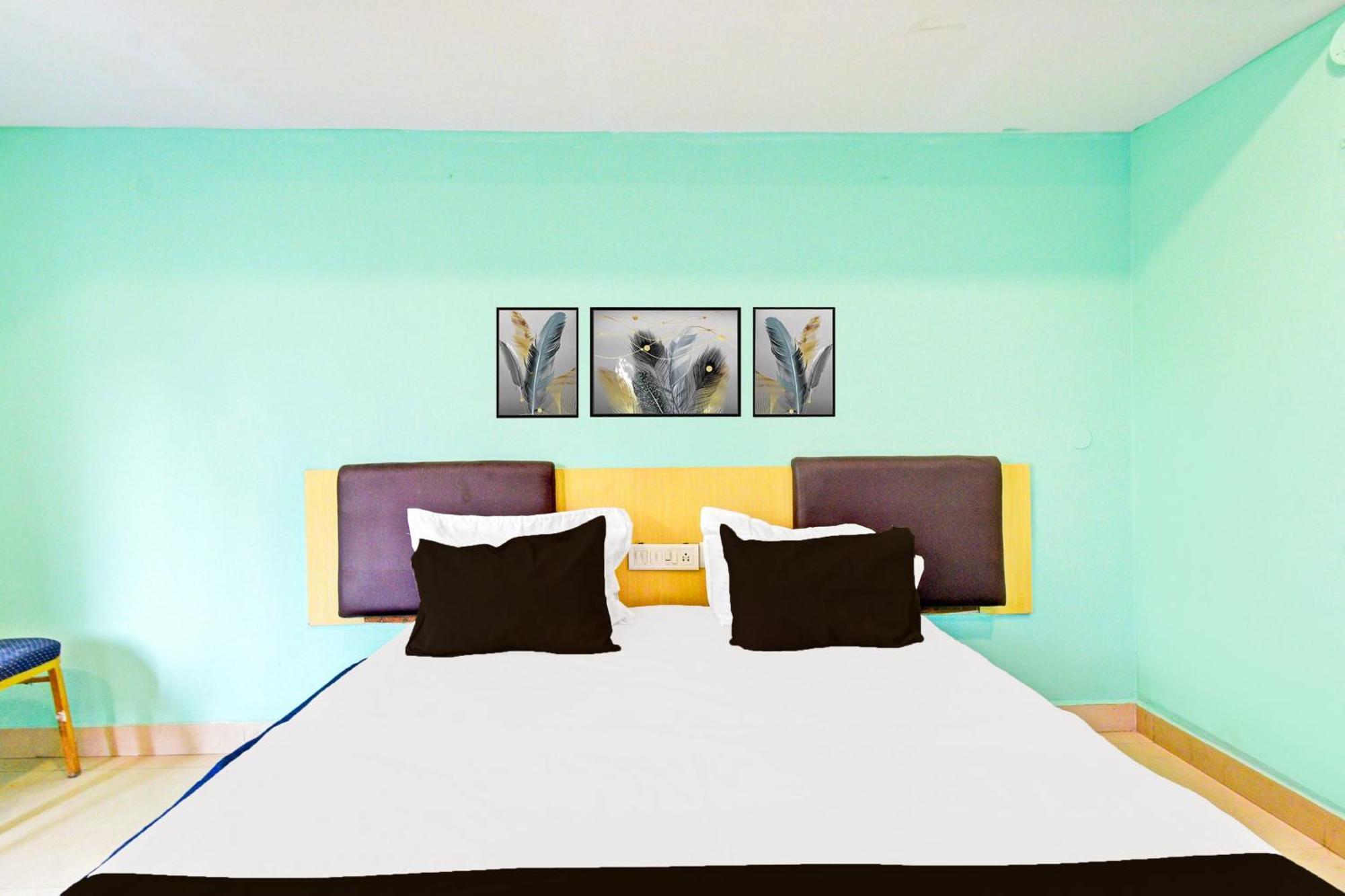 Super Townhouse Ameerpet Balkampet Road Hyderabad Esterno foto